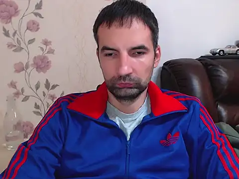 Leo 1617 online show from November 2025 06:04:02 PM