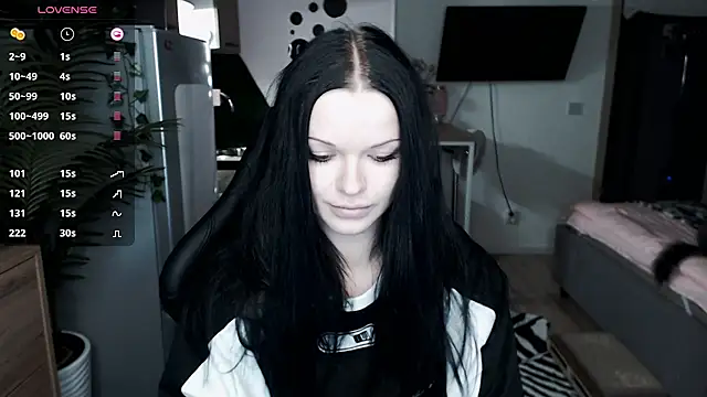 illililliilli online show from January 2025 07:42:01 PM