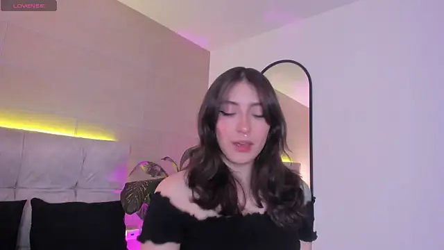 Karito-28 online show from November 2025 02:05:01 PM