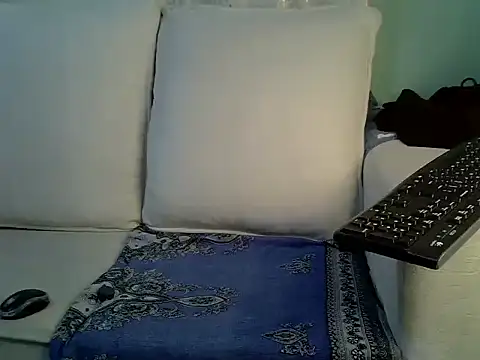 Caryyyl online show from January 2026 08:05:01 AM