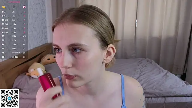 HalieCross online show from January 2025 06:41:02 AM