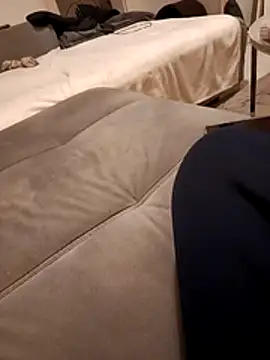 vielcumm online show from February 2026 07:45:01 PM