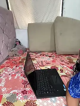 Snapshot of Nadia-melej chatting on June 2026 06:52:01 PM Nadia-melej online show from June 2026 06:52:01 PM