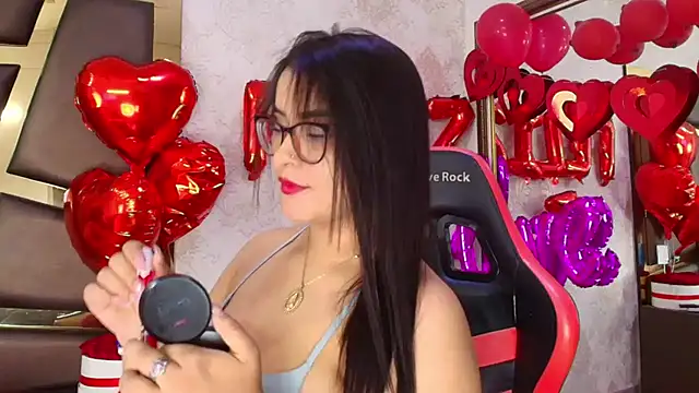 ZoehRoux online show from February 2025 04:31:01 AM