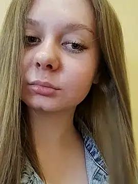 Snapshot of Ekaterina27 chatting on March 2025 06:40:02 PM Ekaterina27 online show from March 2025 06:40:02 PM