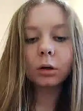 Snapshot of Ekaterina27 chatting on March 2025 10:31:02 PM Ekaterina27 online show from March 2025 10:31:02 PM