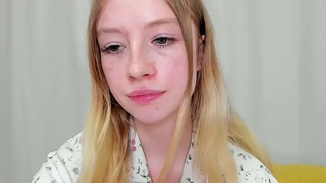 Snapshot of minidivaa_ chatting on March 2025 11:27:01 PM minidivaa online show from March 2025 11:27:01 PM