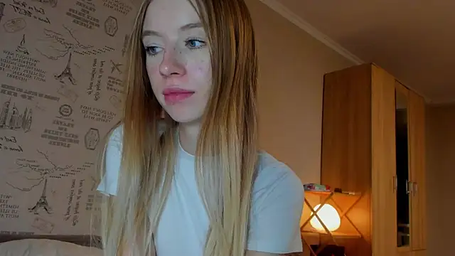 Snapshot of minidivaa_ chatting on September 2025 09:05:01 PM minidivaa online show from September 2025 09:05:01 PM