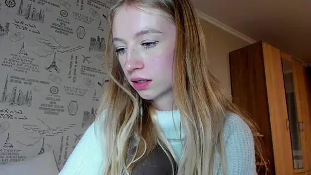 Snapshot of minidivaa_ chatting on October 2025 08:08:02 PM minidivaa online show from October 2025 08:08:02 PM