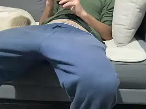 Snapshot of 4small4inchlol chatting on March 2025 08:22:01 PM 4small4inchlol online show from March 2025 08:22:01 PM