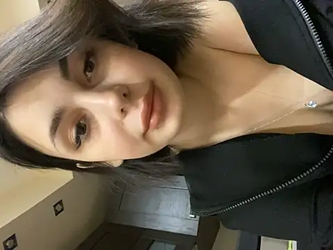 SandraCarter online show from January 2025 03:35:02 PM