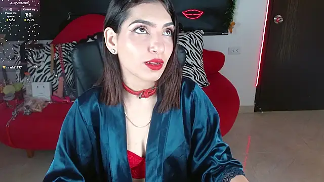 Snapshot of Carolaine69_ chatting on December 2024 02:07:01 PM Carolaine69 online show from December 2024 02:07:01 PM