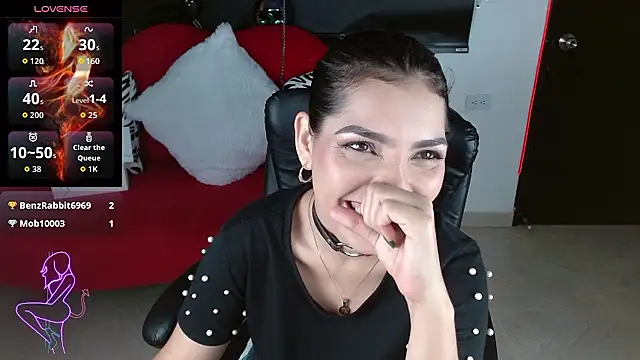 Carolaine69  online show from January 2026 01:25:02 PM