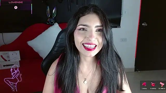 Snapshot of Carolaine69_ chatting on June 2026 01:37:01 PM Carolaine69 online show from June 2026 01:37:01 PM