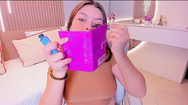 Sexy paradise18  online show from December 2025 03:47:01 AM