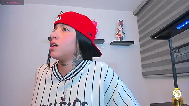 Gangster Girl online show from February 2026 06:54:02 AM