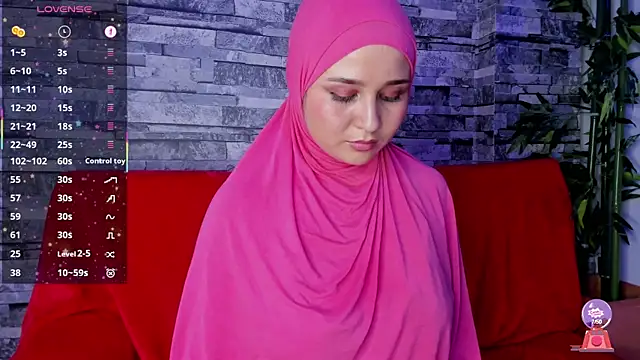 Snapshot of SamiQuest chatting on March 2025 10:03:02 AM SamiQuest online show from March 2025 10:03:02 AM