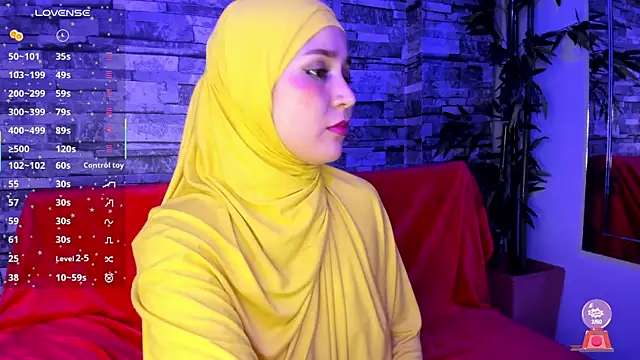 Snapshot of SamiQuest chatting on March 2025 04:02:02 AM SamiQuest online show from March 2025 04:02:02 AM