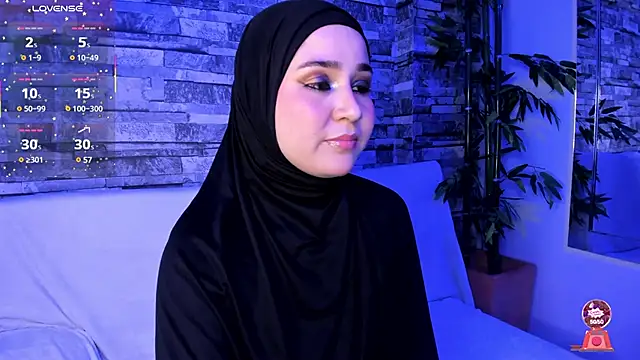 Snapshot of SamiQuest chatting on March 2025 03:25:01 AM SamiQuest online show from March 2025 03:25:01 AM