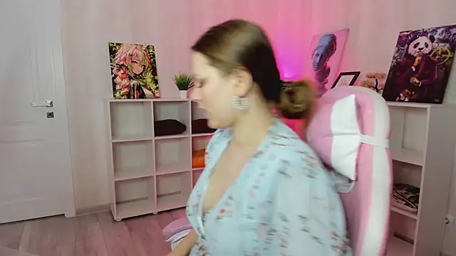 Lasly Fox online show from February 2026 12:17:02 AM