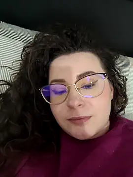 Snapshot of JESSYKA chatting on November 2025 06:17:01 PM JESSYKA online show from November 2025 06:17:01 PM