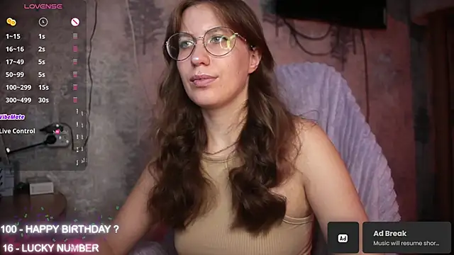 Snapshot of ms_allison_w chatting on October 2025 12:53:02 PM ms allison w online show from October 2025 12:53:02 PM