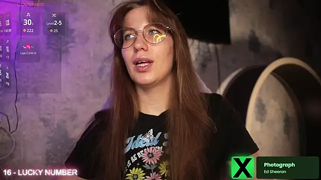 Snapshot of ms_allison_w chatting on November 2025 12:00:02 PM ms allison w online show from November 2025 12:00:02 PM