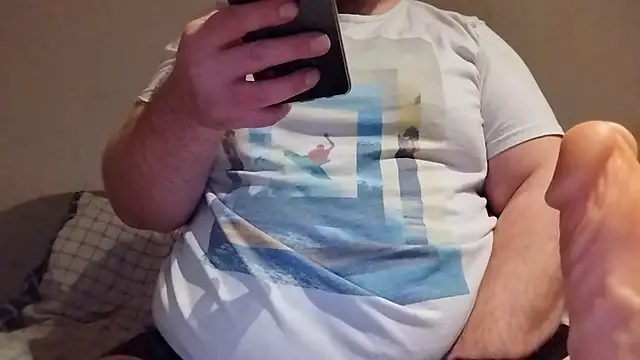 Snapshot of KinkyDudeDk chatting on March 2026 04:17:02 AM KinkyDudeDk online show from March 2026 04:17:02 AM