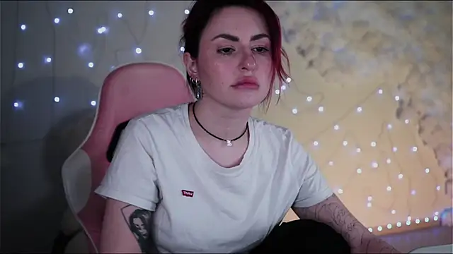 Lana  May online show from December 2024 05:40:02 PM