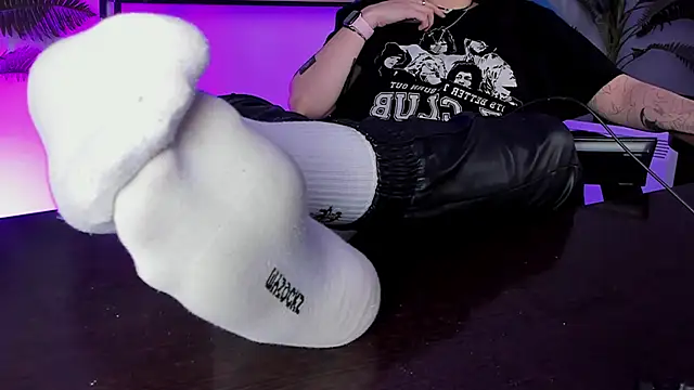 Lana  May online show from March 2025 03:13:02 PM