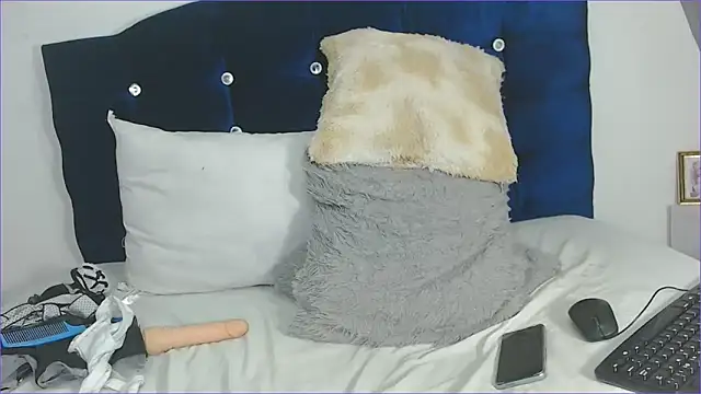 Snapshot of chicago_28 chatting on January 2025 09:31:02 PM chicago 28 online show from January 2025 09:31:02 PM