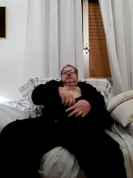 bluangelo online show from March 2025 06:47:02 PM