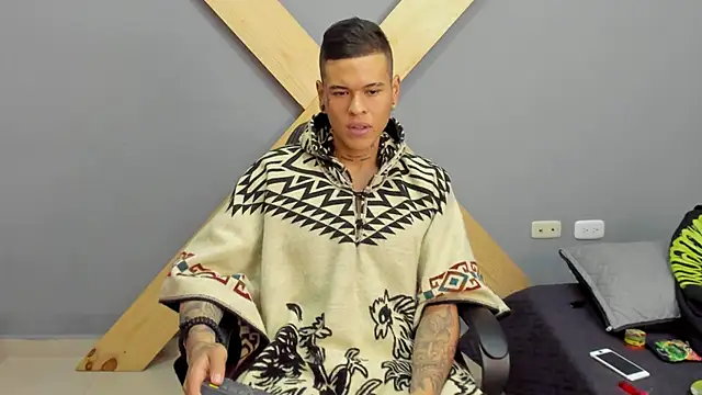 Snapshot of jamesinked_ chatting on December 2024 05:32:02 PM jamesinked online show from December 2024 05:32:02 PM