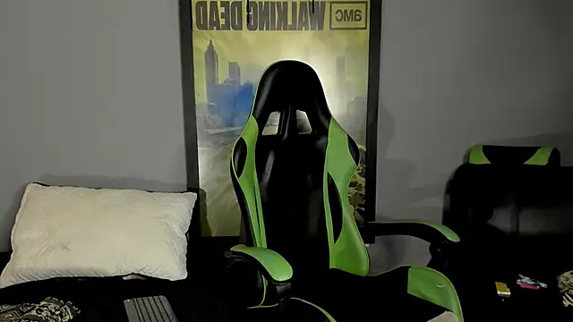 Snapshot of jamesinked_ chatting on March 2025 12:30:02 AM jamesinked online show from March 2025 12:30:02 AM