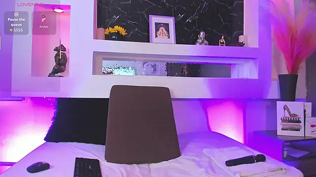 Cinthya mjs online show from March 2026 12:34:01 PM