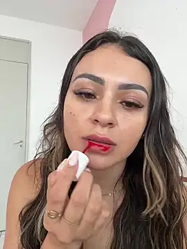 Snapshot of carol_amorim chatting on February 2025 03:26:01 PM carol amorim online show from February 2025 03:26:01 PM