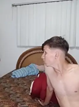 Milfvalesk online show from October 2025 02:33:01 AM