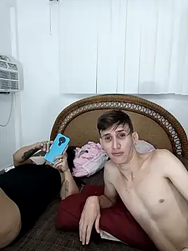 Milfvalesk online show from February 2026 04:30:01 PM