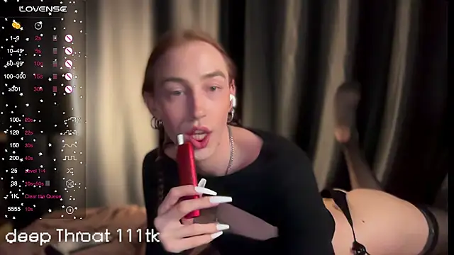 Snapshot of Avril_Pearly_ chatting on January 2025 09:55:02 PM Avril Pearly online show from January 2025 09:55:02 PM