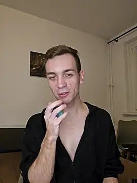 Snapshot of nickdtr chatting on December 2025 06:01:02 PM nickdtr online show from December 2025 06:01:02 PM