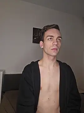 nickdtr online show from December 2025 06:59:02 PM