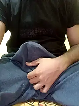 Snapshot of Johnysins24 chatting on February 2025 07:18:02 PM Johnysins24 online show from February 2025 07:18:02 PM