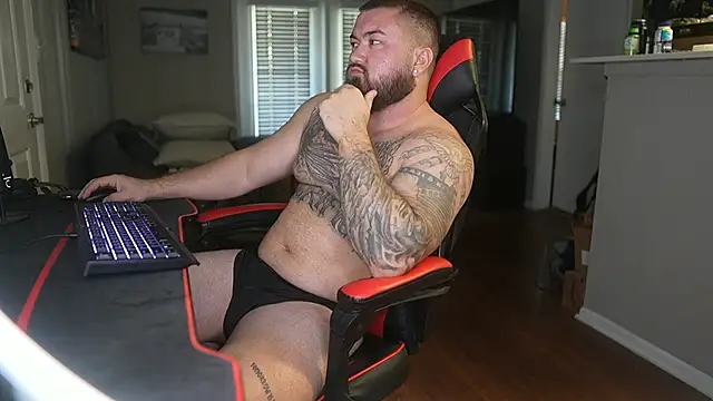 B The Creator X online show from March 2025 09:45:02 PM