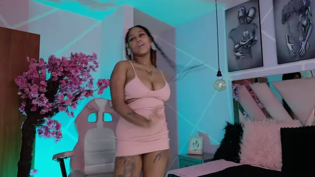 Elith noa online show from November 2025 07:23:02 PM