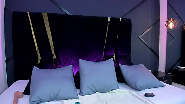 Snapshot of shaina_vasquez chatting on January 2025 10:26:02 PM shaina vasquez online show from January 2025 10:26:02 PM