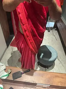 versatile guy01 online show from October 2025 03:47:02 AM