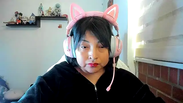 Snapshot of Shaddycute_ chatting on May 2026 02:57:02 PM Shaddycute online show from May 2026 02:57:02 PM