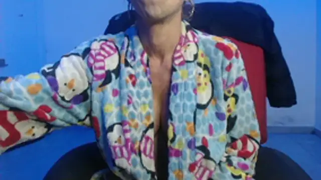 Antonella borja online show from March 2026 04:28:02 AM