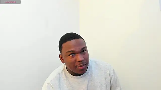 Troykhalil online show from November 2025 09:50:01 PM