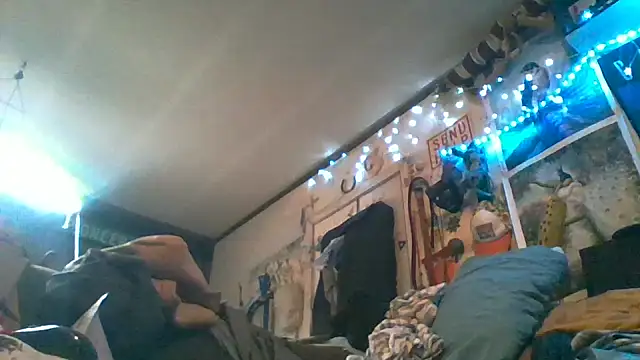 gettinit2wice online show from December 2025 11:27:02 AM